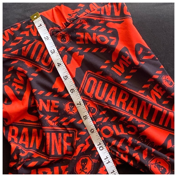 ASOS Zombie caution-tape leggings - Picture 6 of 9